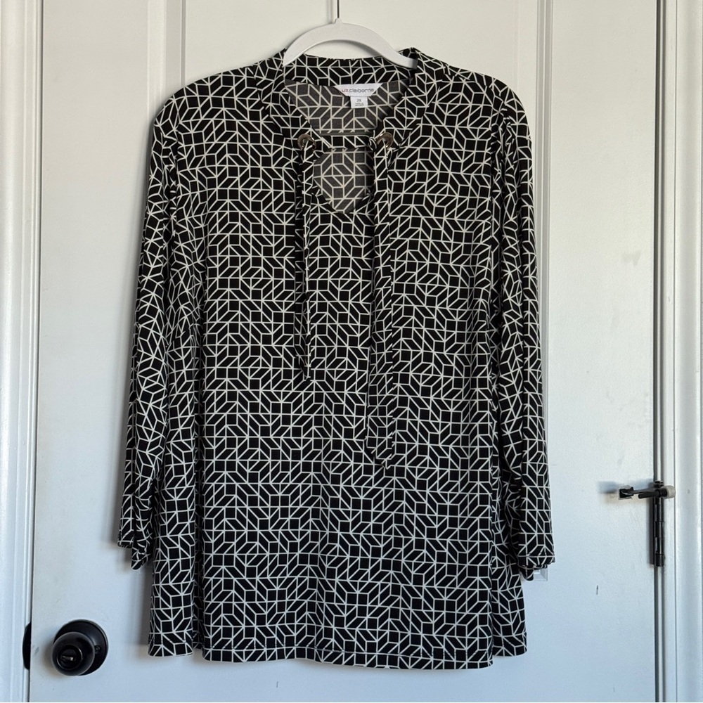 Liz Claiborne Top Black White Geometric Sleeve Jersey Women’s Top Size 2X